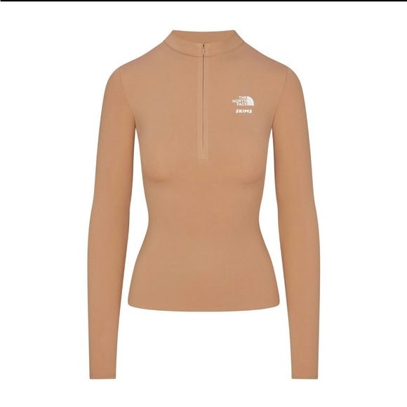 THE NORTH FACE X SKIMS REFINA LONG SLEEVE TOP IN “Ochre” - Picture 3 of 4